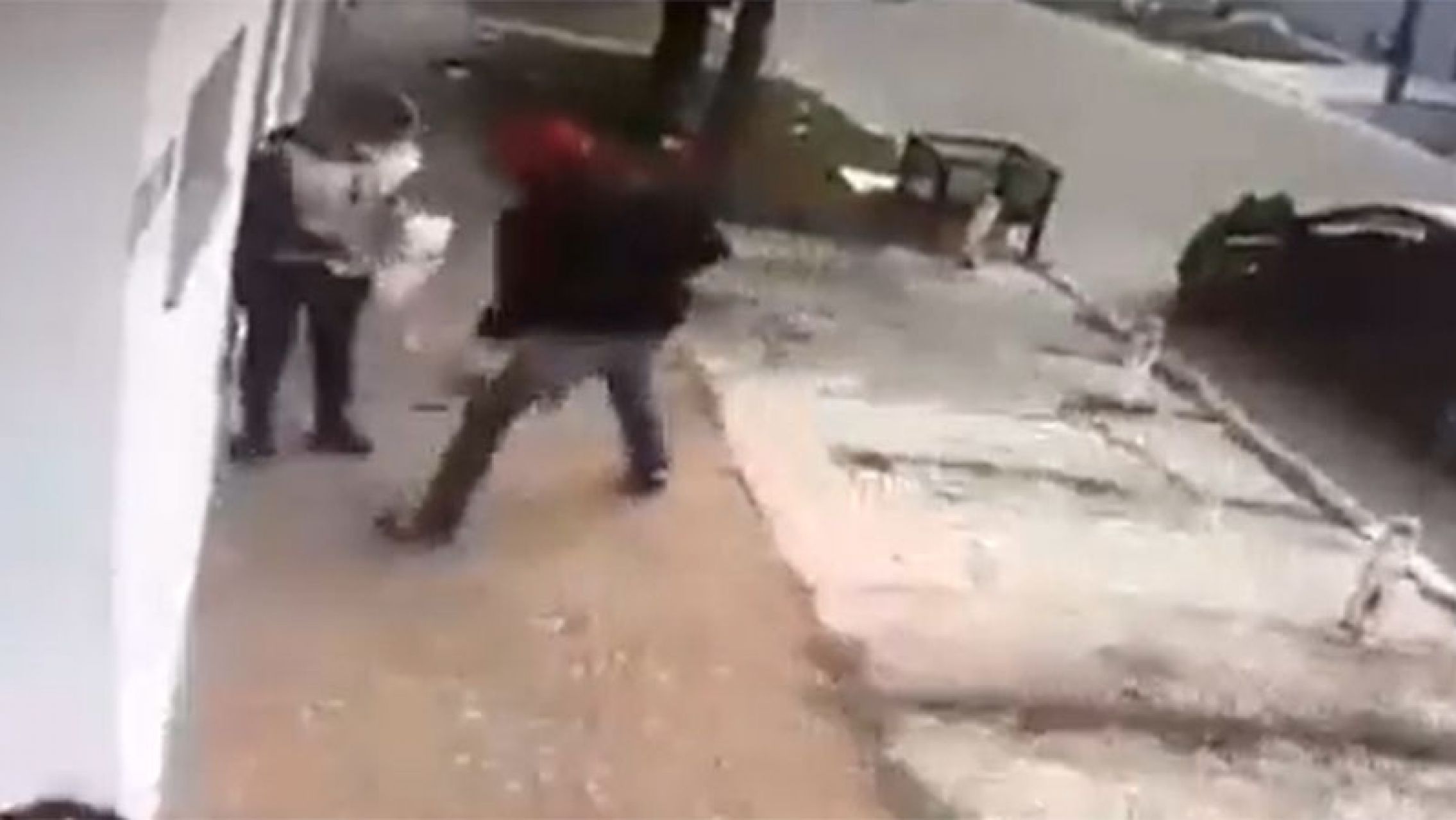 Robaron a dos censistas en Quilmes: uno de los delincuentes pertenece a la policía bonaerense