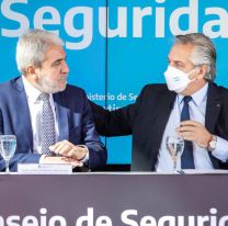 Aníbal Fernández se olvidó de Rosario y volvió a ningunear a Máximo Kirchner