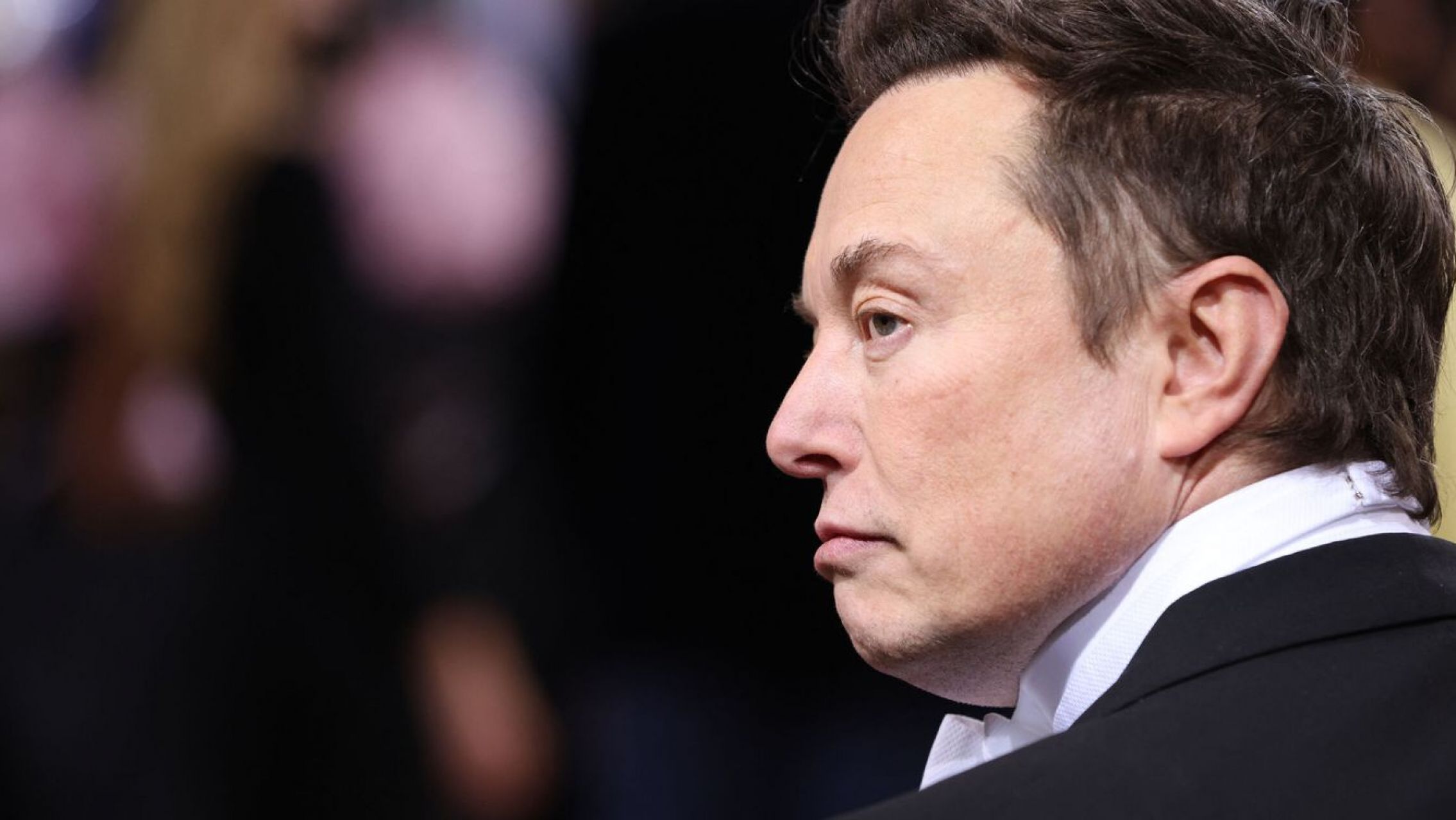 Elon Musk habría pagado 250.000 dólares a una azafata para silenciar una demanda de acoso