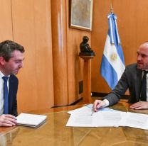 Guillermo Hang, ex compañero de la universidad de Guzmán, será el reemplazante de Feletti en Comercio