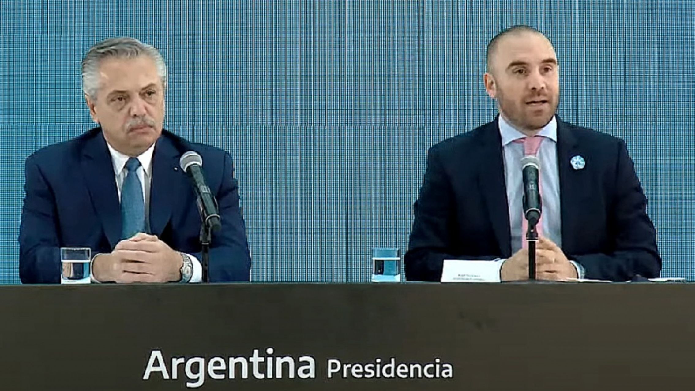 El Presidente anunció un nuevo régimen cambiario para petroleras junto a los principales empresarios del sector