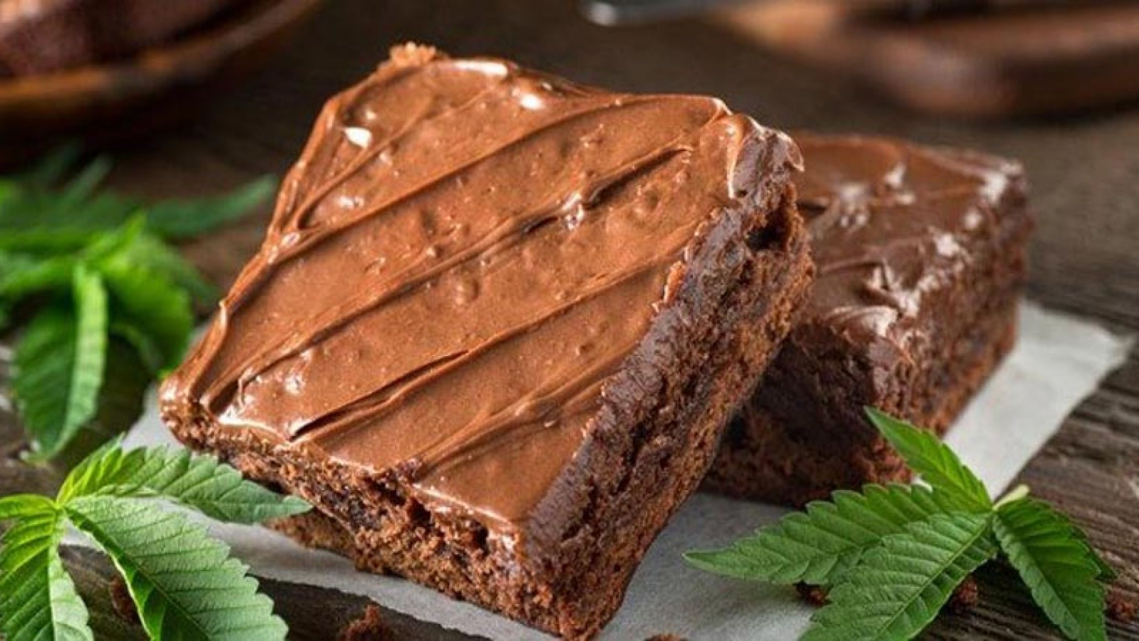 Llevó brownies "locos" con marihuana al trabajo y hubo 20 intoxicados