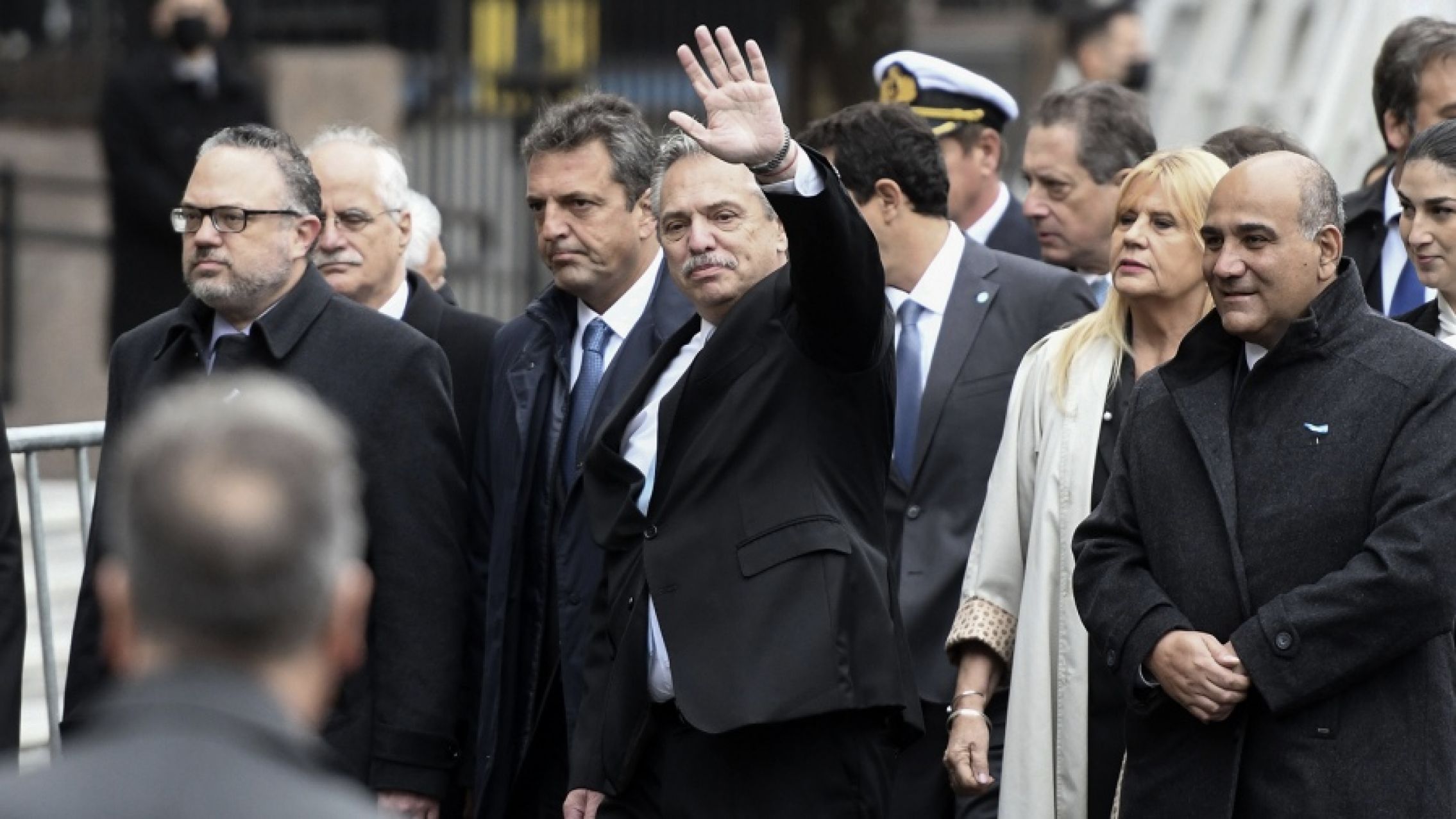 En la previa del Tedeum, Alberto pidió "más unidad que nunca, porque primero está la gente"