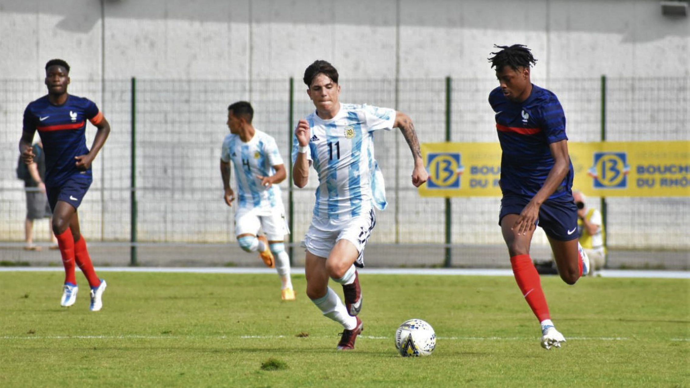 El Sub 20 de Javier Mascherano fue goleado 6 a 2 por Francia en el torneo de Toulon
