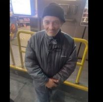 Duerme en la calle en Buenos Aires y buscan a su familia en Cutral Co