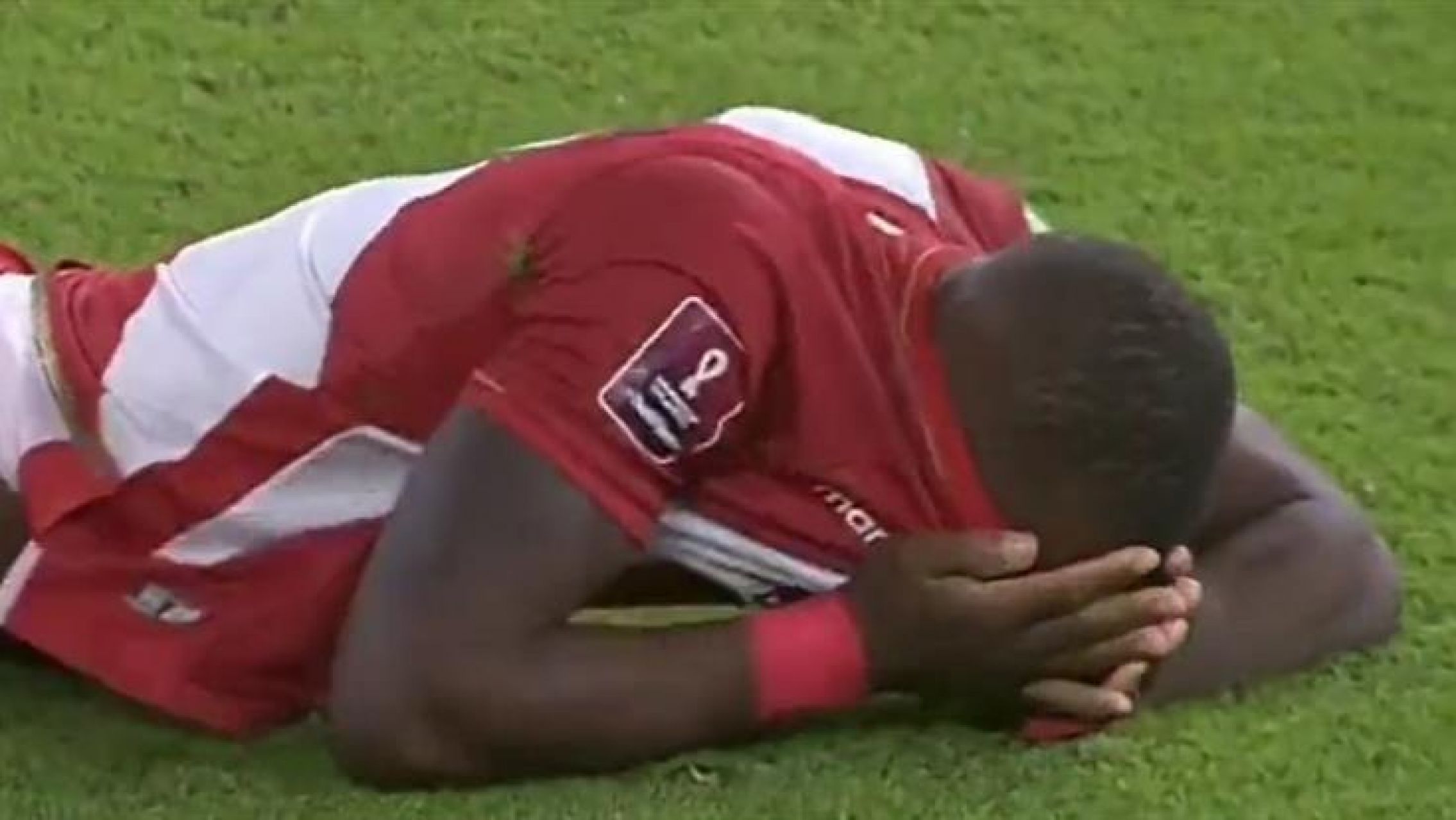 Desconsolado: el llanto y el posteo de Luis Advíncula al quedar fuera del Mundial