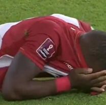 Desconsolado: el llanto y el posteo de Luis Advíncula al quedar fuera del Mundial