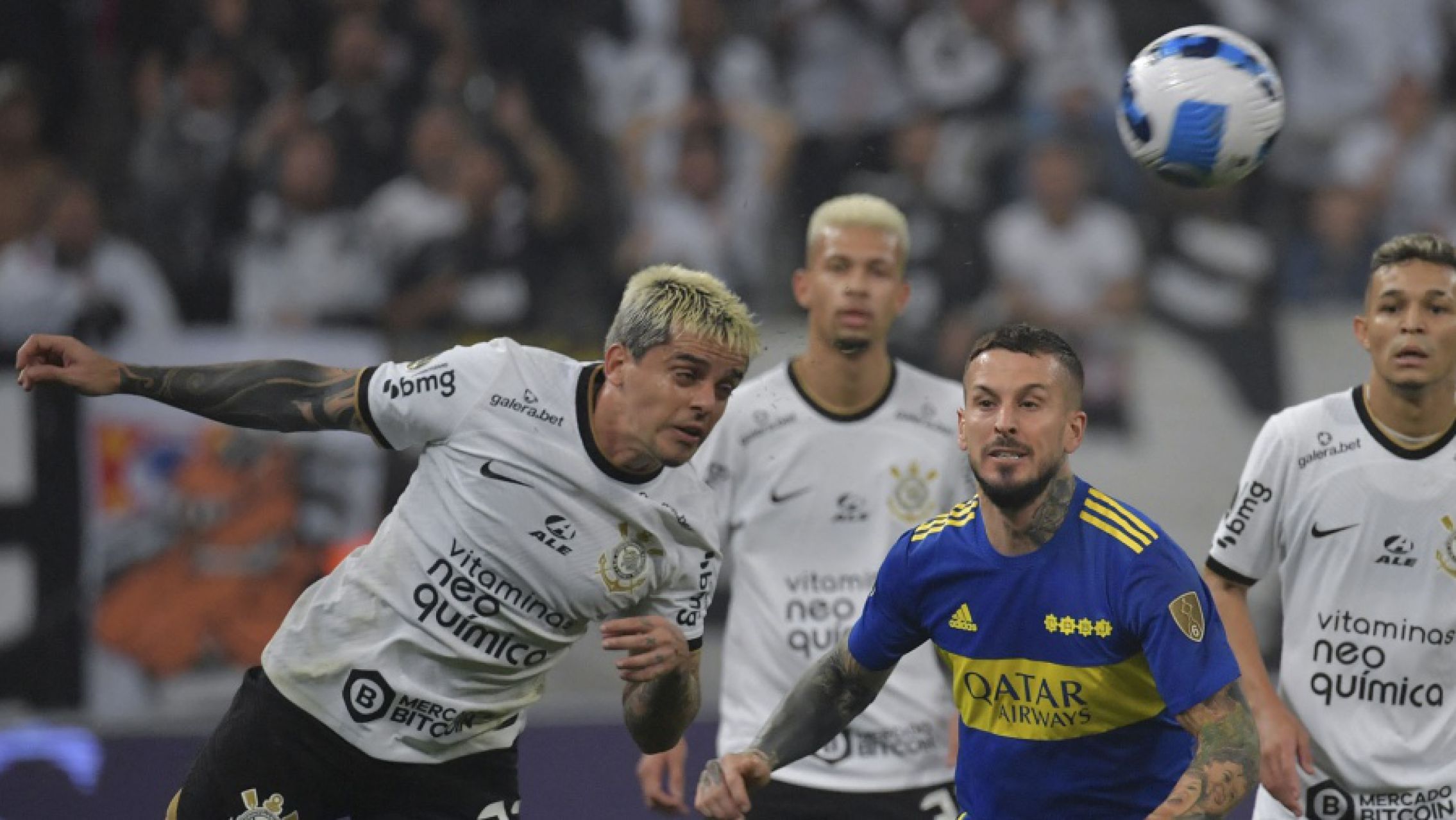 Boca fue más, pero solo se trajo un empate de Brasil