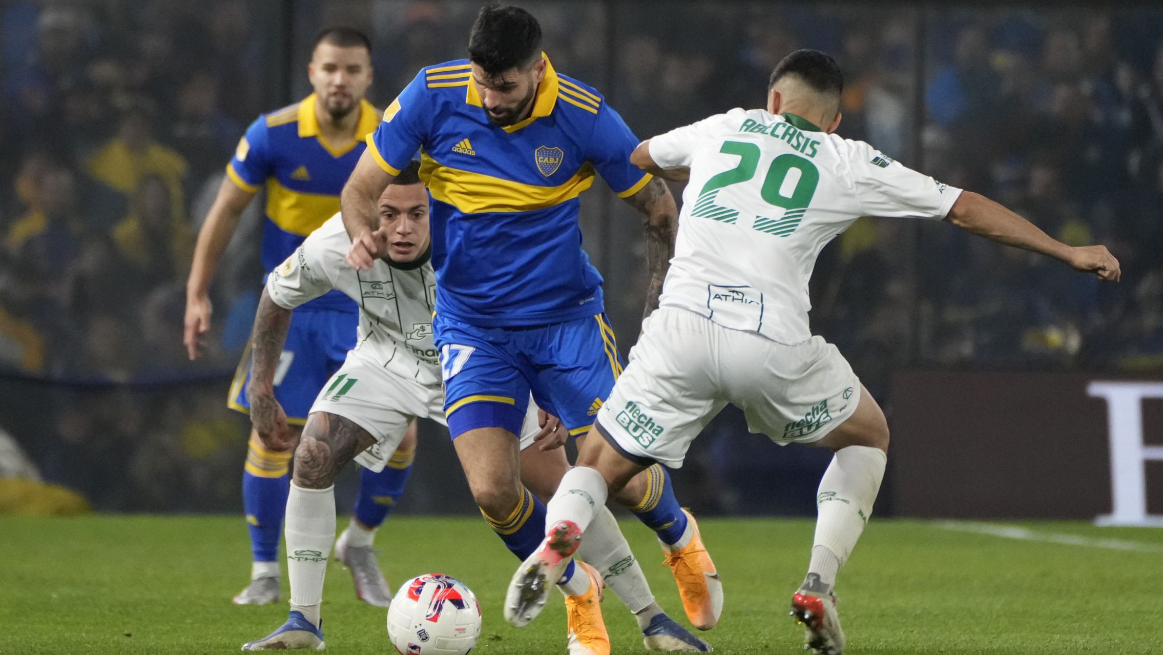 Goleada y baile: Banfield le propinó una paliza al Boca B en la Bombonera