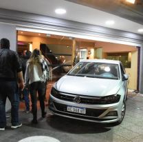 Un auto se incrust&oacute; contra un teatro y dej&oacute; 23 heridos, 3 de ellos de gravedad