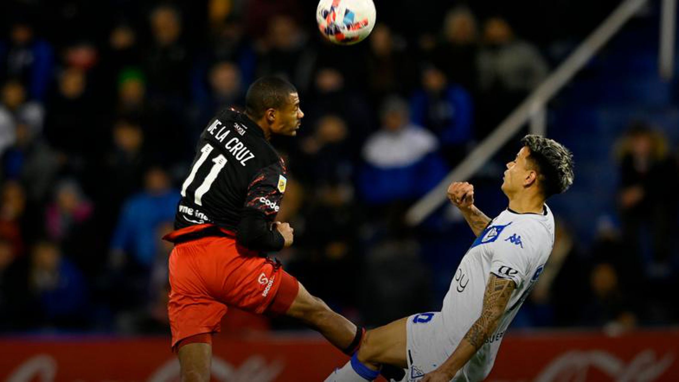 River se enfrenta con Vélez para seguir estirando la ventaja en el torneo