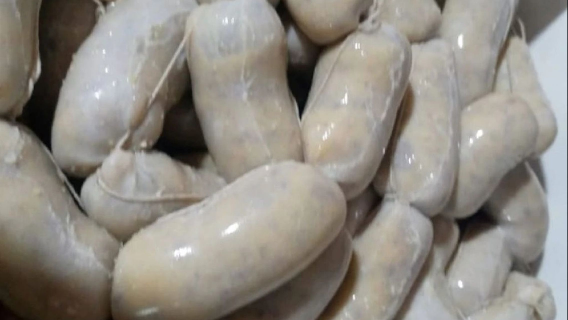 "Chorilenta": comedores entregan chorizos de polenta en repudio al Gobierno