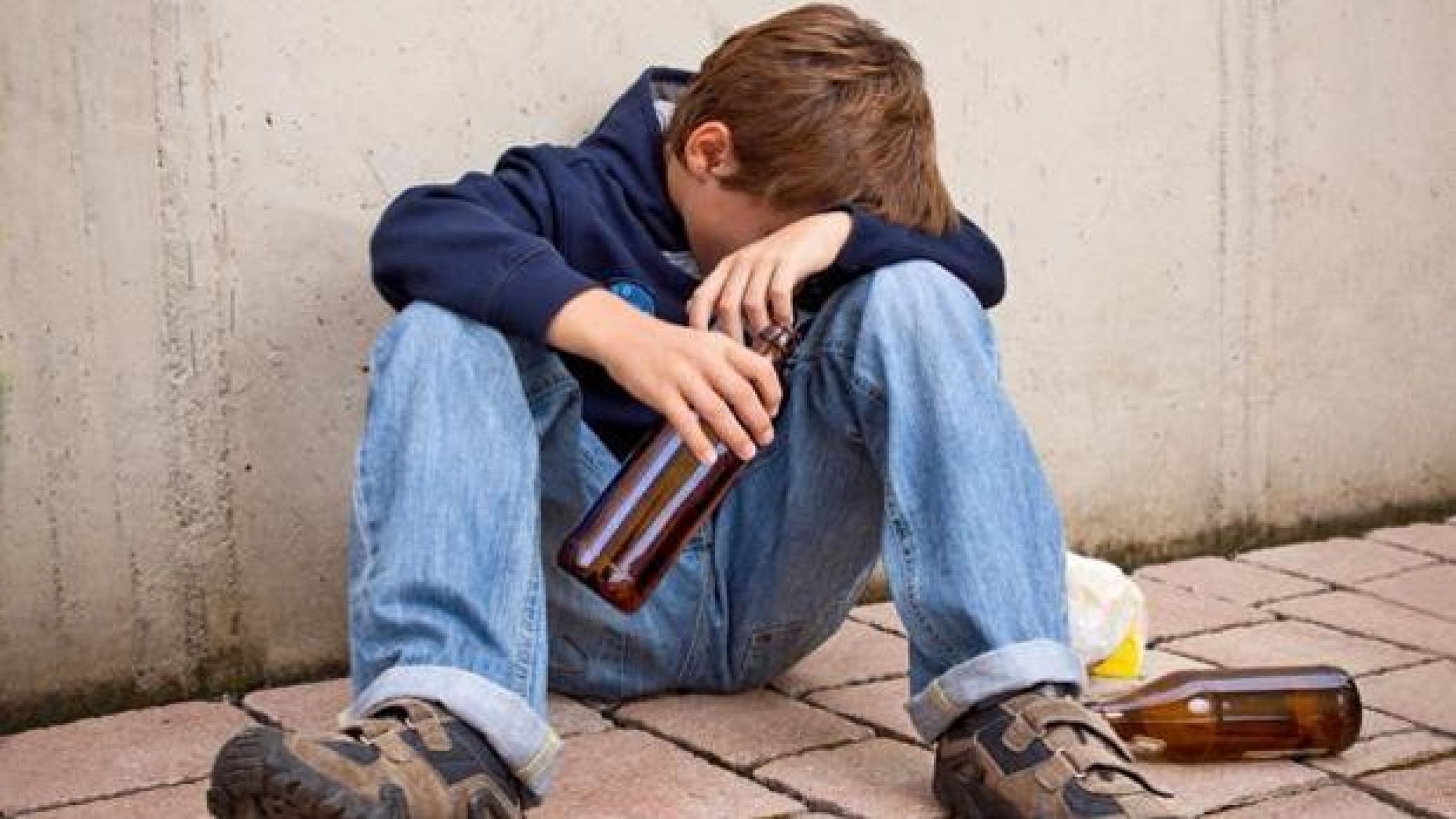 Consumo problemático de alcohol: cuál es la señal que alerta en los adolescentes