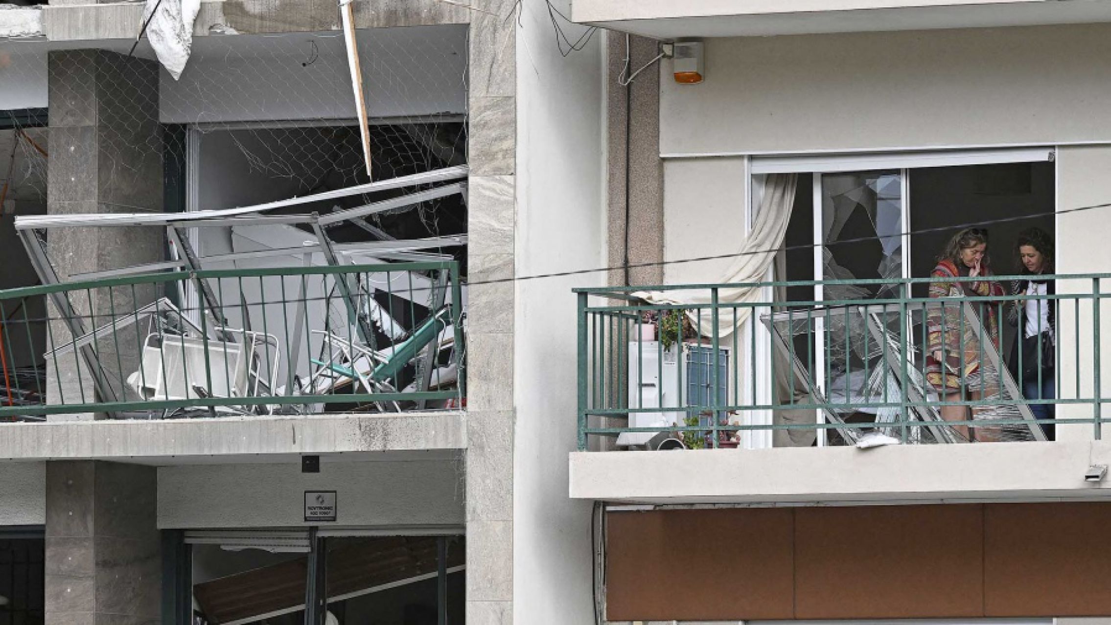 Explotó un edificio en Montevideo e investigan las causas