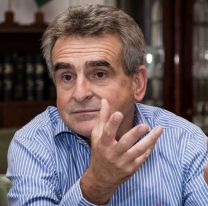 Rossi acusó a dirigentes de la oposición de "generar un clima golpista"