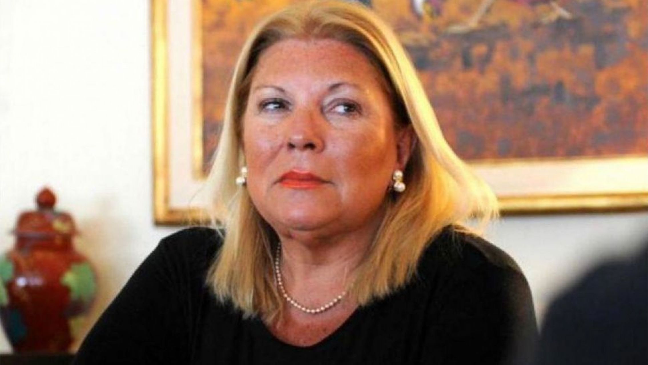 ¿Panquequeó? Lilita Carrió recibió un carpetazo por parte del Campo