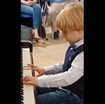 Un niño prodigio de 5 años sorprende al mundo: "Es la reencarnación de Mozart"