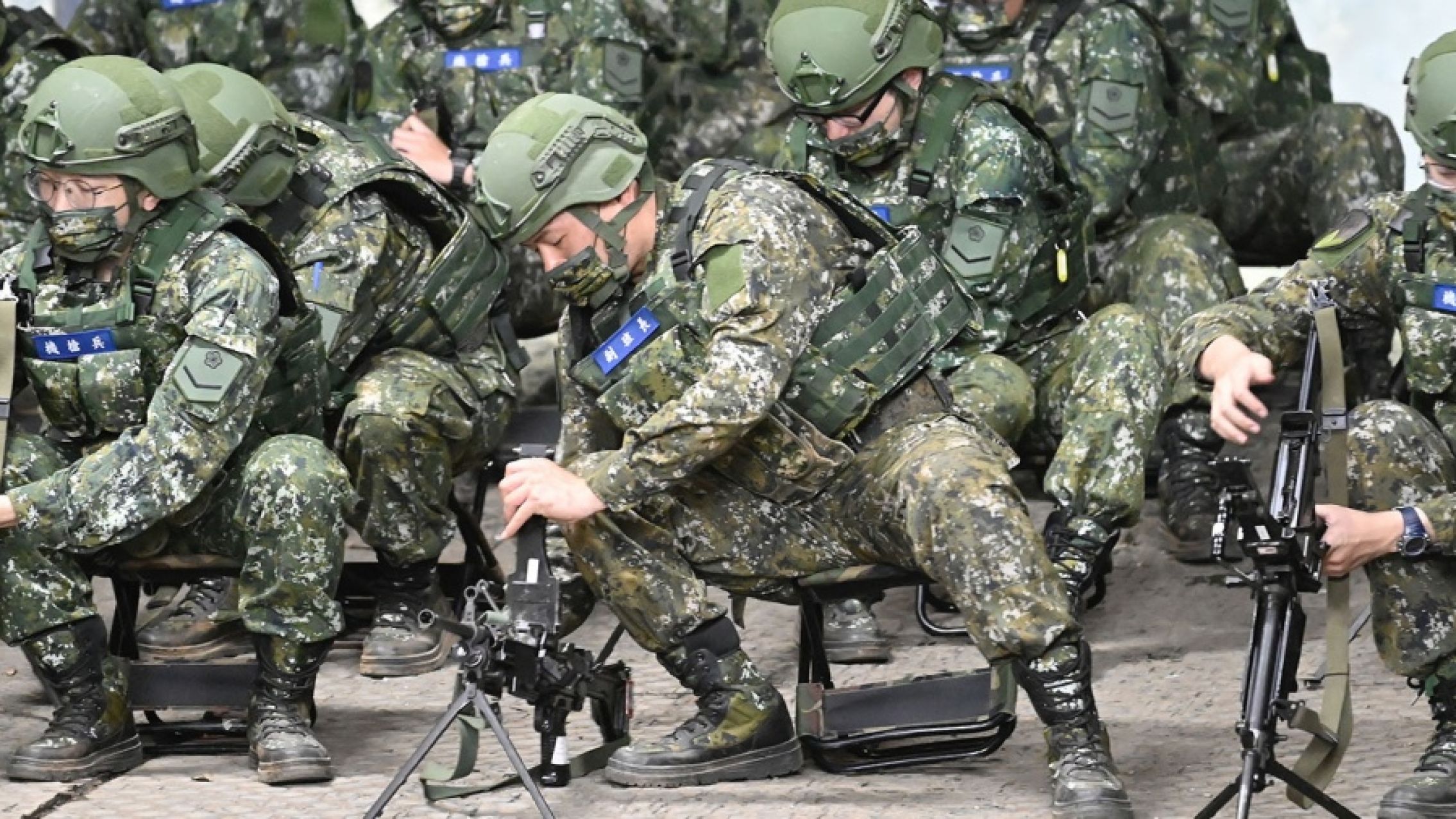 Taiwán realiza maniobras militares y se prepara para una posible invasión china