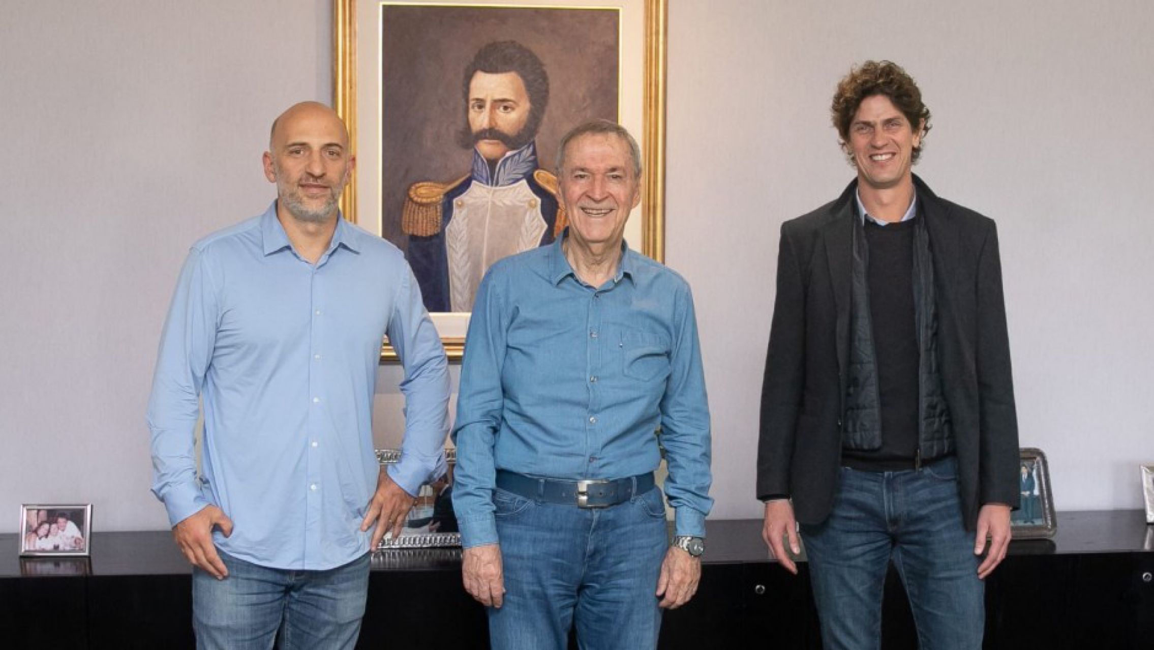 Lousteau se reunió con Schiaretti y se enojaron los radicales: "Sería bueno que pase por la Casa Radical"