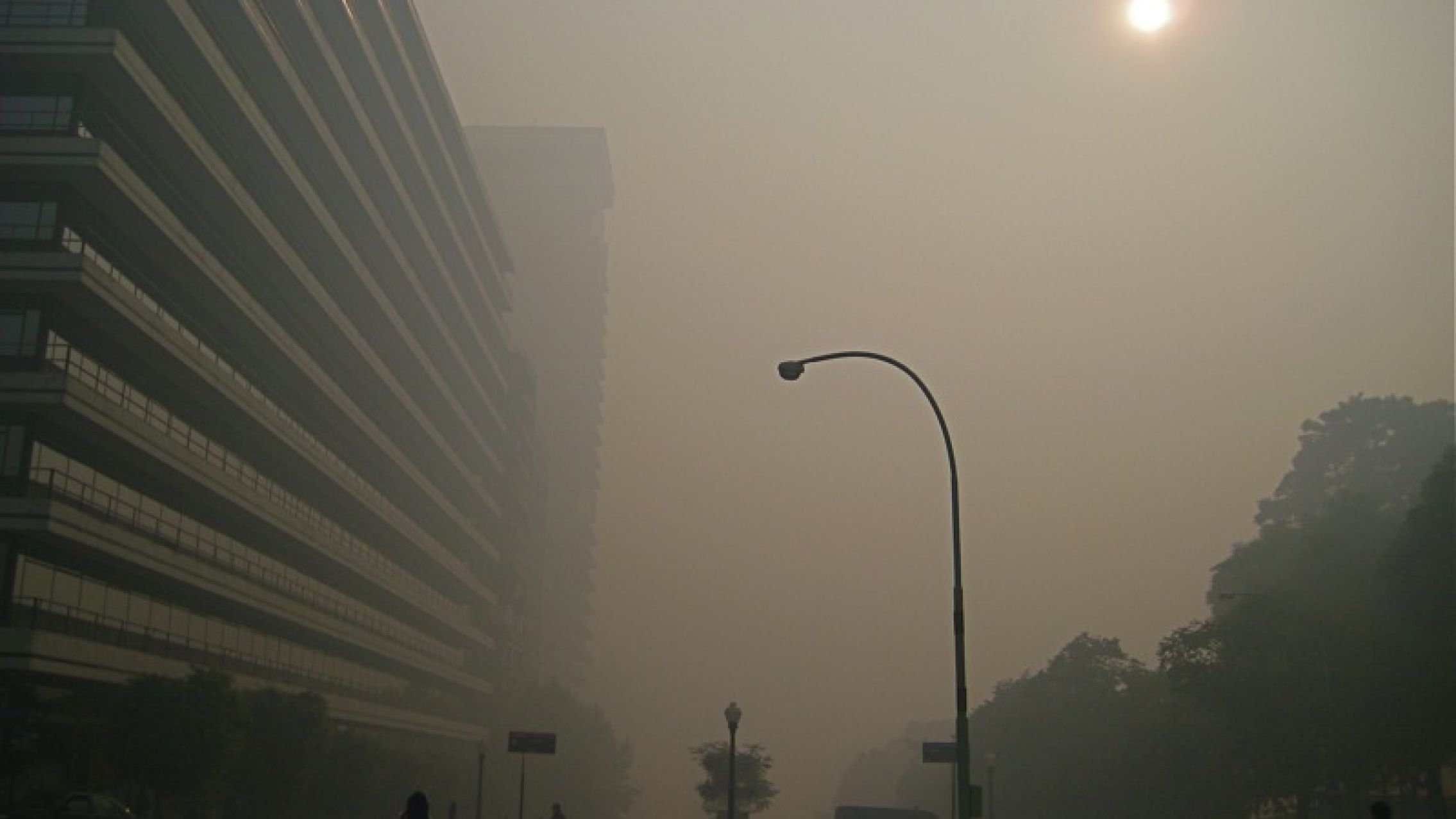 ¿A qué se debe el olor a humo que hay sobre Buenos Aires?