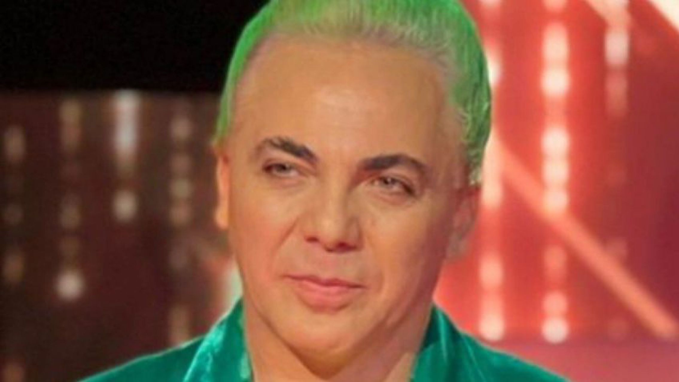 Una periodista contó una desagradable anécdota que vivió con Cristian Castro: "Era tremendo el olor"