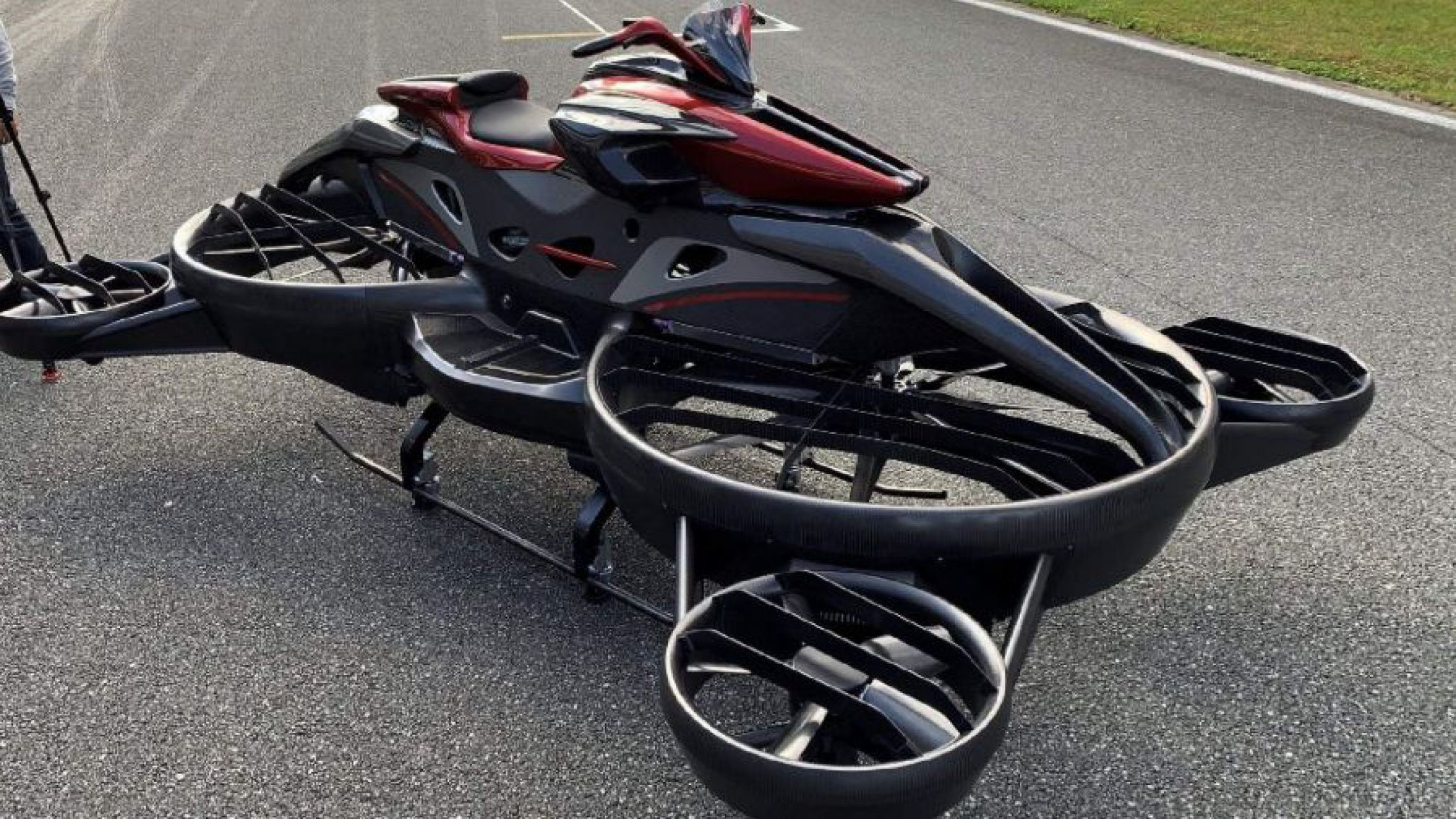 Crearon la primera moto voladora del mundo